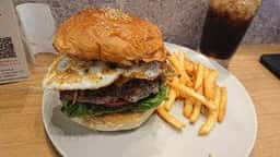 Lantern burger