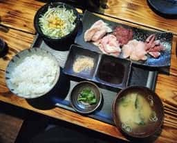 鶏屋 一