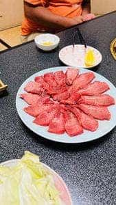 焼肉どんとこい