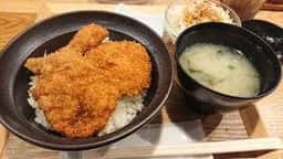 新潟カツ丼タレカツ 飯田橋店