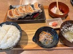 肉汁餃子のダンダダン 田町店