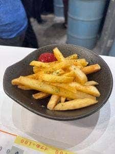 立ち飲み居酒屋ドラム缶 湯島本店