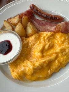 ロイヤルホスト 味の素スタジアム店