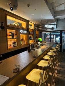 bar 3o’clock
