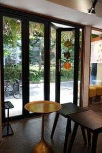 品品CAFE
