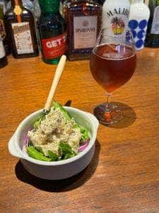 sabo beer bar & bookstore