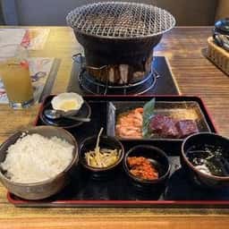 炭火焼肉 七輪房 新小岩店