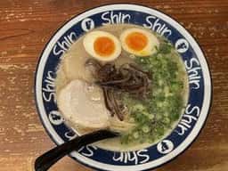 博多らーめんShinShin 天神店
