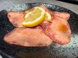 焼肉Nikushin 八重洲店