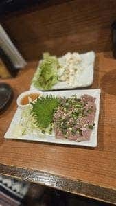 炭火 もつ焼き 三瓢子