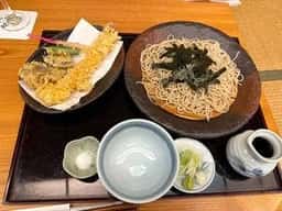 入新井 愛知家