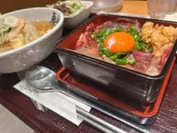 和牛一頭焼肉手打ち冷麺 房家 東京駅店