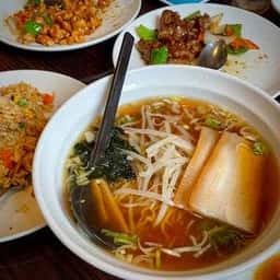 台湾料理 富紅