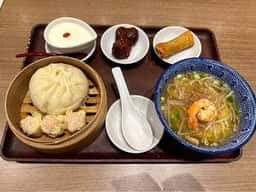 551蓬莱 大阪空港南ターミナル店