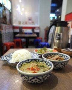 タイ屋台酒場ガムランディー KITTE博多店