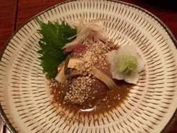 きはるの胡麻鯖や