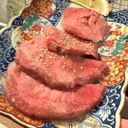 タレなしホルモン焼肉専門店 明大前 肉流通センター