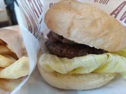 バーガーショップ あいかわ