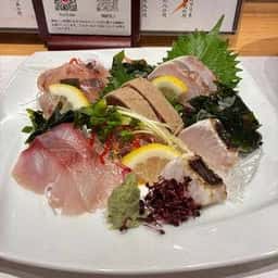 海鮮と手打ちそば たびと