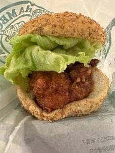 ラッキーピエロ マリーナ末広店