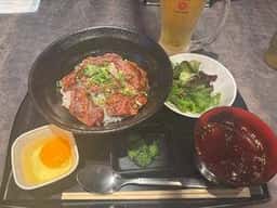 肉山食堂