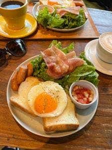 THE Lower East Nine cafe -LE9-