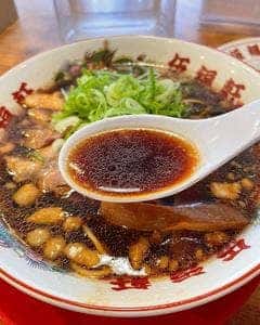 東京背脂黒醤油ラーメン 伍福軒 大宮東口店