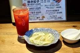 餃子とスパークリング バブルス