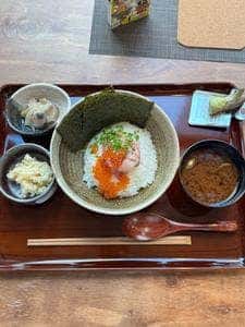 食堂 はなわさび