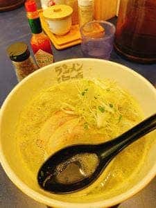 ラーメン海鳴 天神店