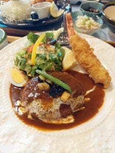 ダイニング サロン オサキ和カフェ