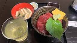 坂の上 紫翠亭
