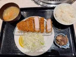 お肉屋さんが『君に、焼いて揚げる。』
