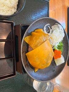 とろけるハンバーグ 福よし 中山駅前店