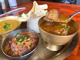 ゴルカリ レストラン