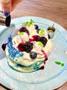 512 CAFE & GRILL