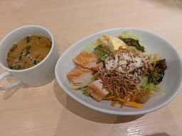 北海道小麦の生パスタ 麦と卵 川崎アゼリア店