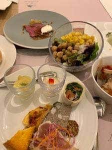 ビュッフェ&カフェレストラン アンサンブル 宝塚ホテル