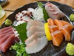 餃子酒場 トラハチ