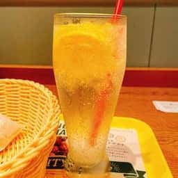 フレッシュネスバーガー 浅草国際通り店