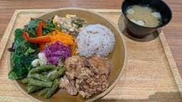 鳥◯食堂×タニタカフェ イオンモール四條畷店