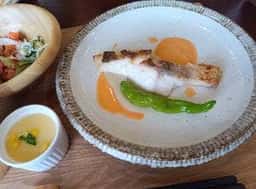 カフェ&レストラン 十字屋商店