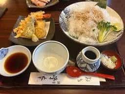 峰本 八幡宮前本店
