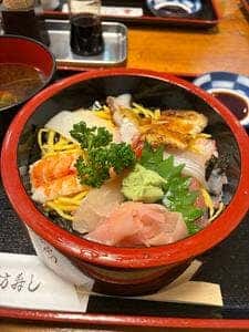 太郎坊寿し