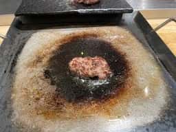 花より、ハンバーグ。