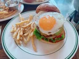 She wolf diner