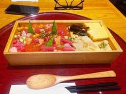 ばらちらしと京ばんざい 鮪花壇 大丸東京店