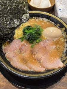 九州豚骨醤油 鯉から竜 宗方店