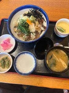 鯖と創作料理の店 廣半
