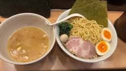 横浜家系ラーメン 釜利家